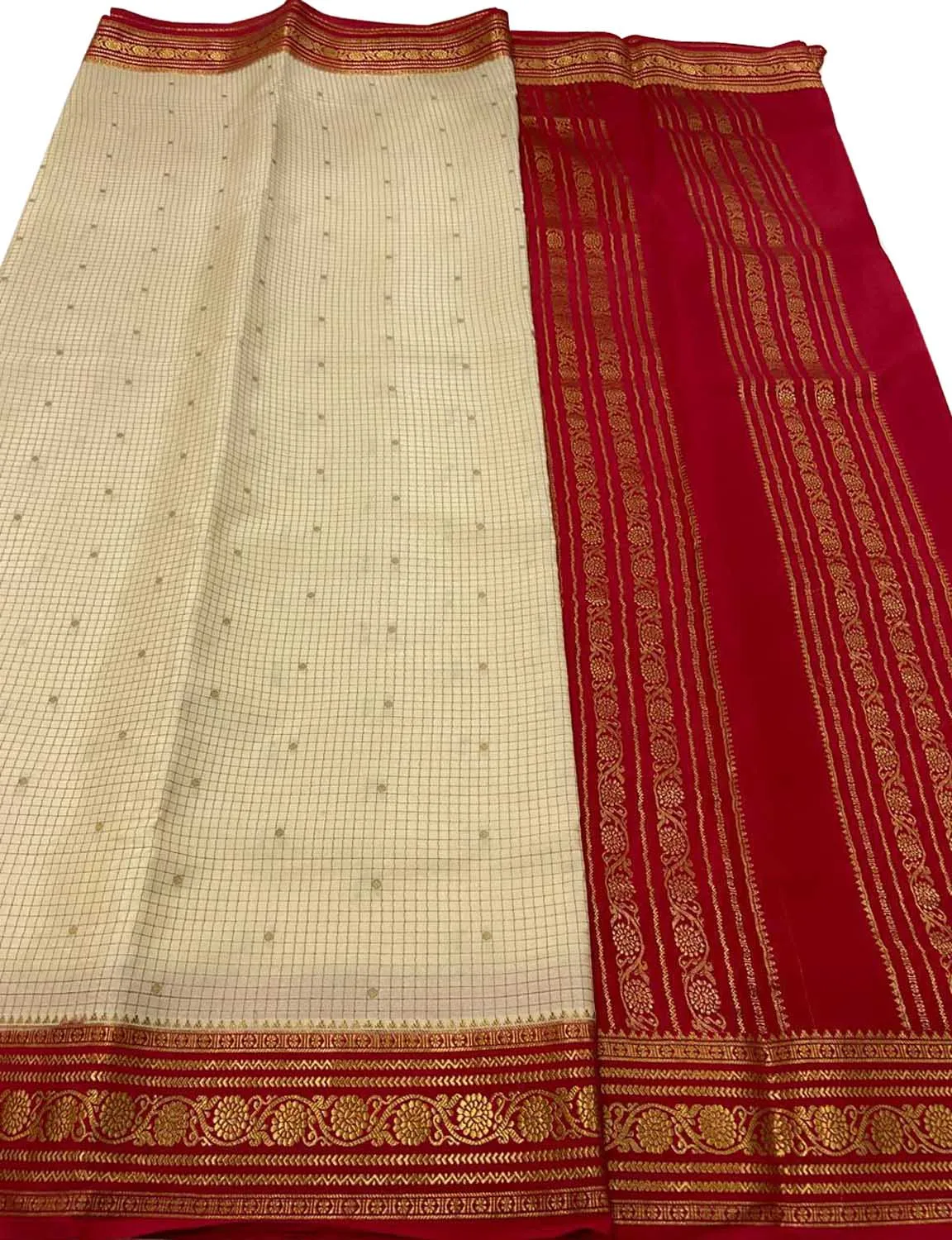 Elegant Off White Crepe Silk Saree - Handloom Mysore Crafted